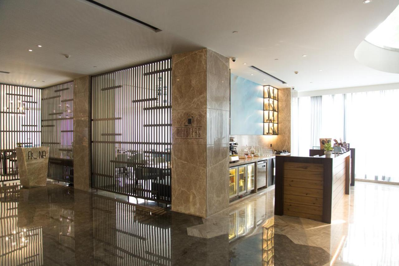 فندق Radisson Blu Mumbai International Airport المظهر الخارجي الصورة The interior of the lounge