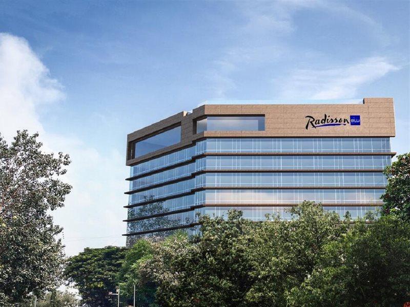 فندق Radisson Blu Mumbai International Airport المظهر الخارجي الصورة Radisson Hotel, Hyderabad
