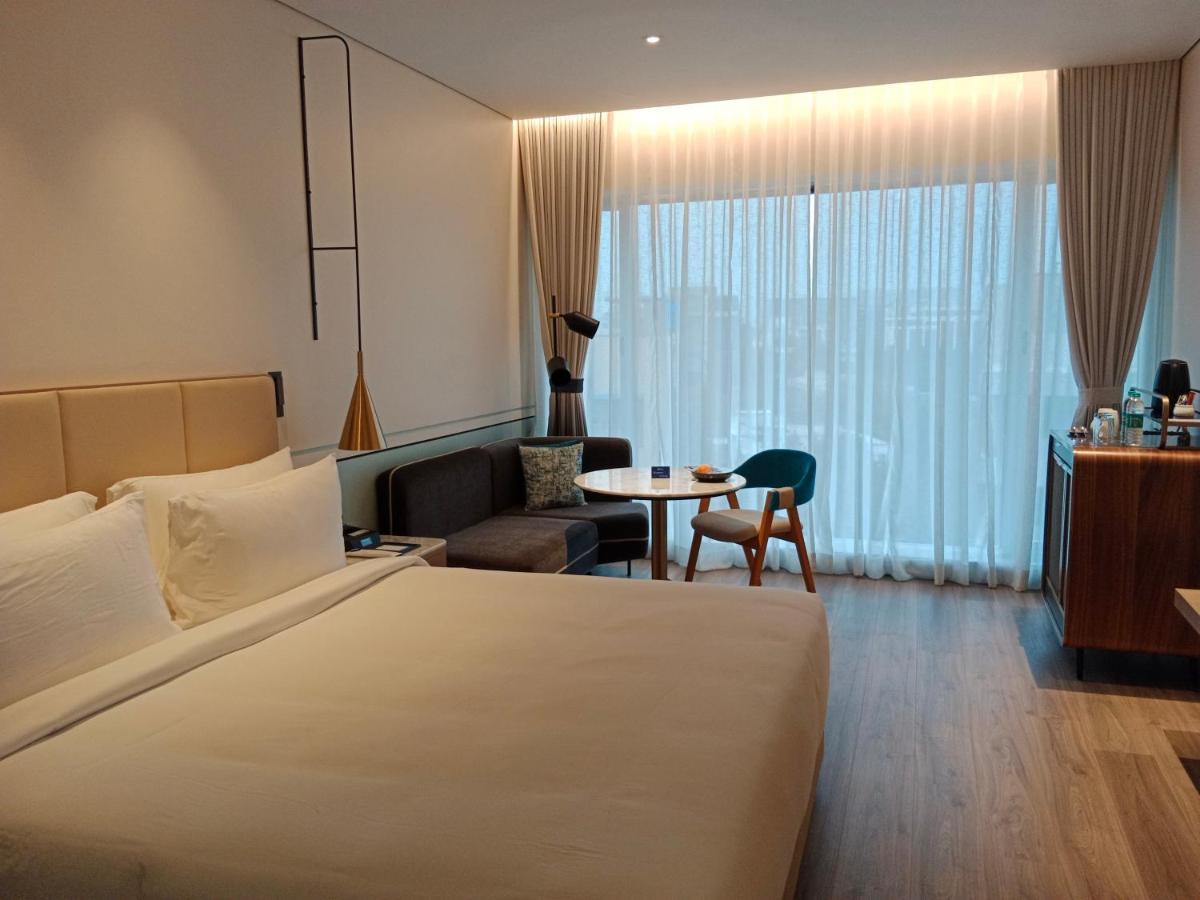 فندق Radisson Blu Mumbai International Airport المظهر الخارجي الصورة Deluxe room